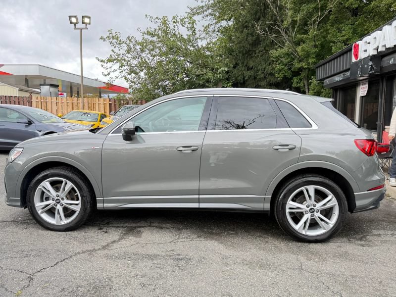 Used 2022 Audi Q3 2.0T Premium Plus w/ Premium Plus Package AWD/4WD image 9