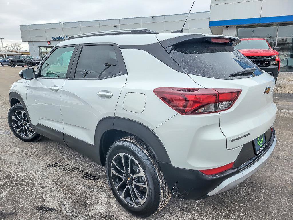 Certified 2025 Chevrolet TrailBlazer LT image 9