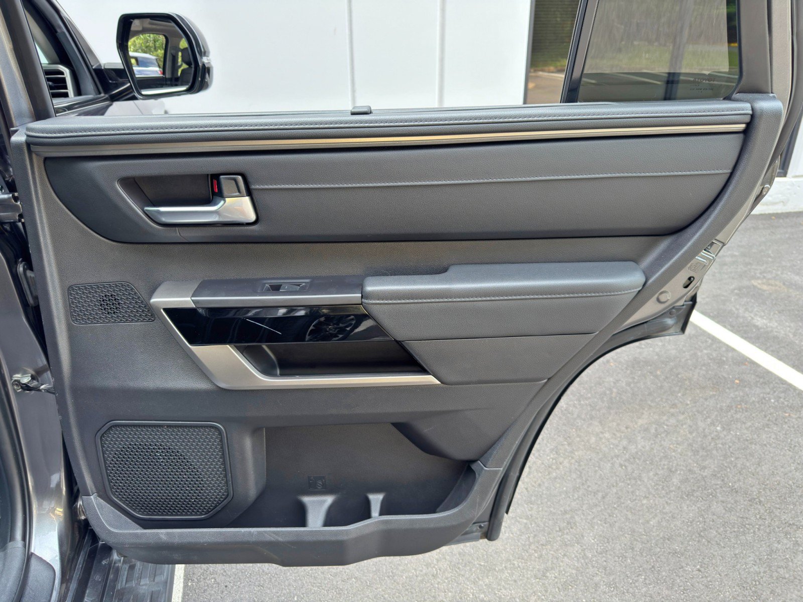 Used 2023 Toyota Sequoia Limited AWD/4WD image 48