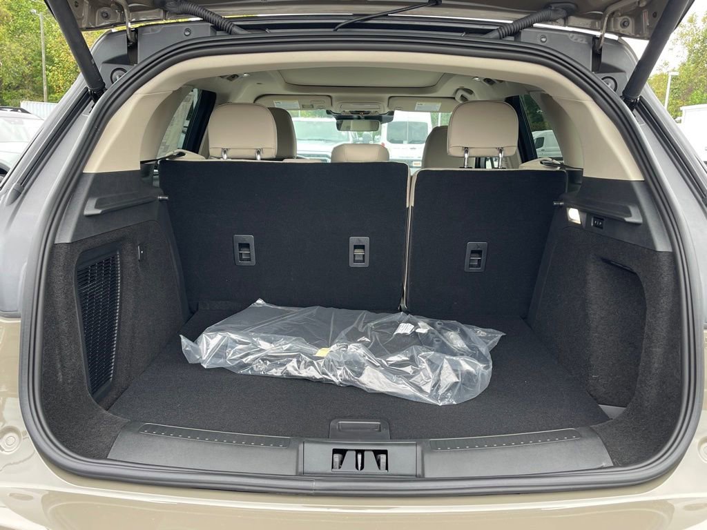 New 2025 Lincoln Corsair Reserve image 23