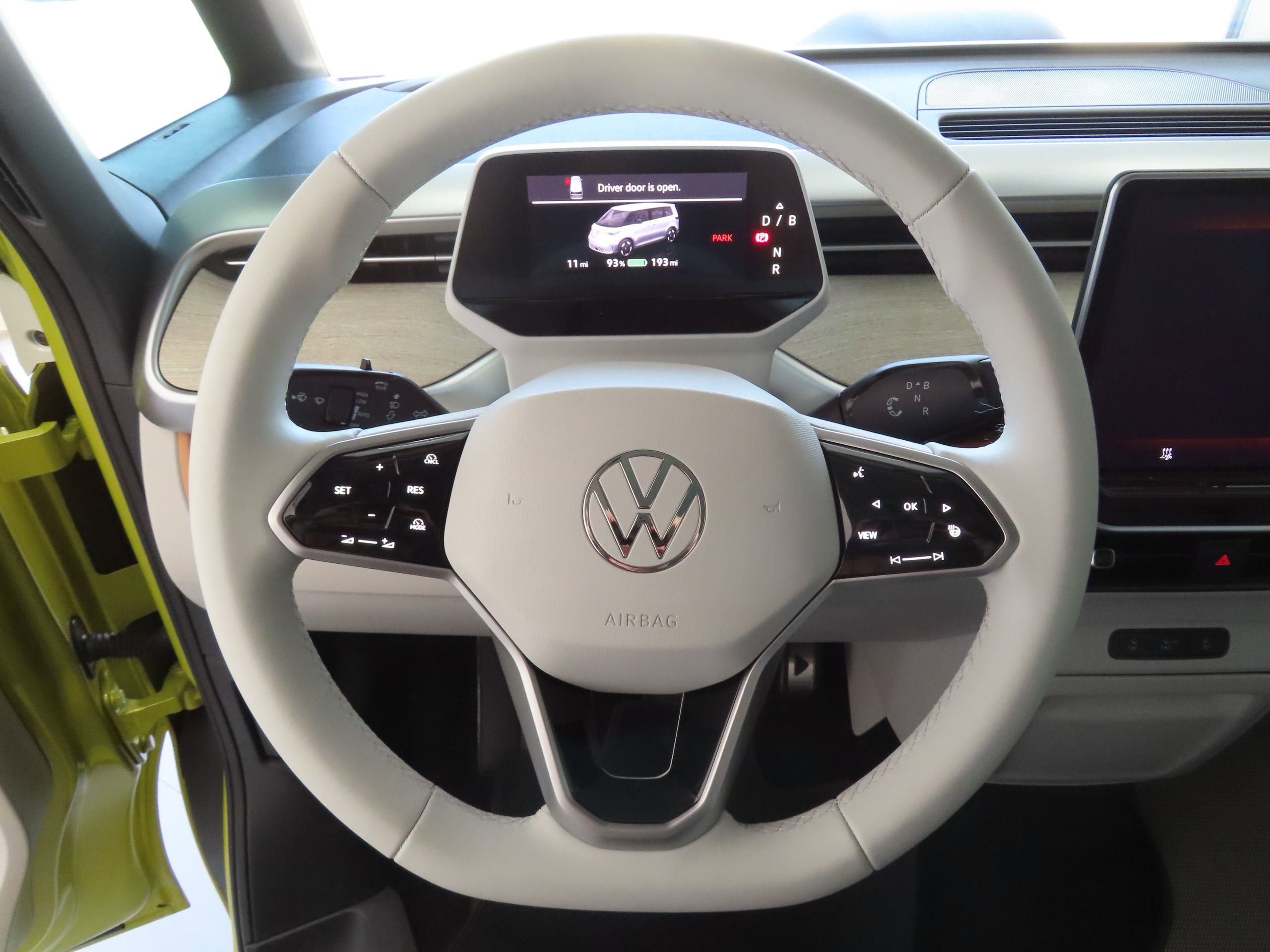 New 2025 Volkswagen ID. Buzz 1st Edition image 16