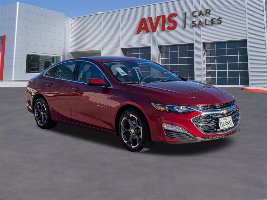 Used 2024 Chevrolet Malibu LT image 3