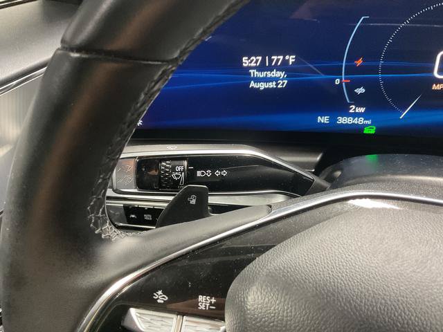 Used 2024 Cadillac Lyriq Tech w/ Driver Assist Package AWD/4WD image 17