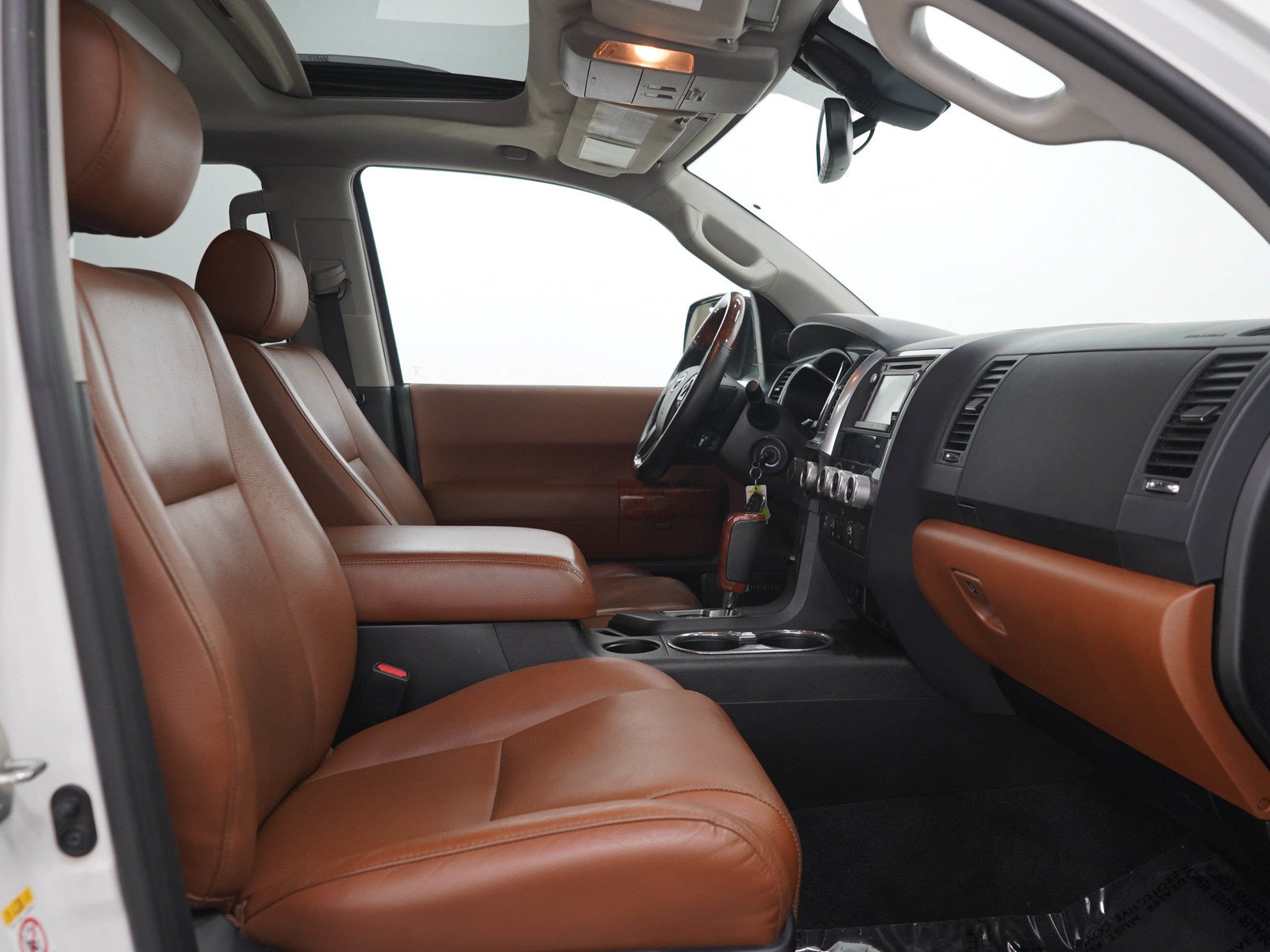 Used 2019 Toyota Sequoia Platinum AWD/4WD image 14