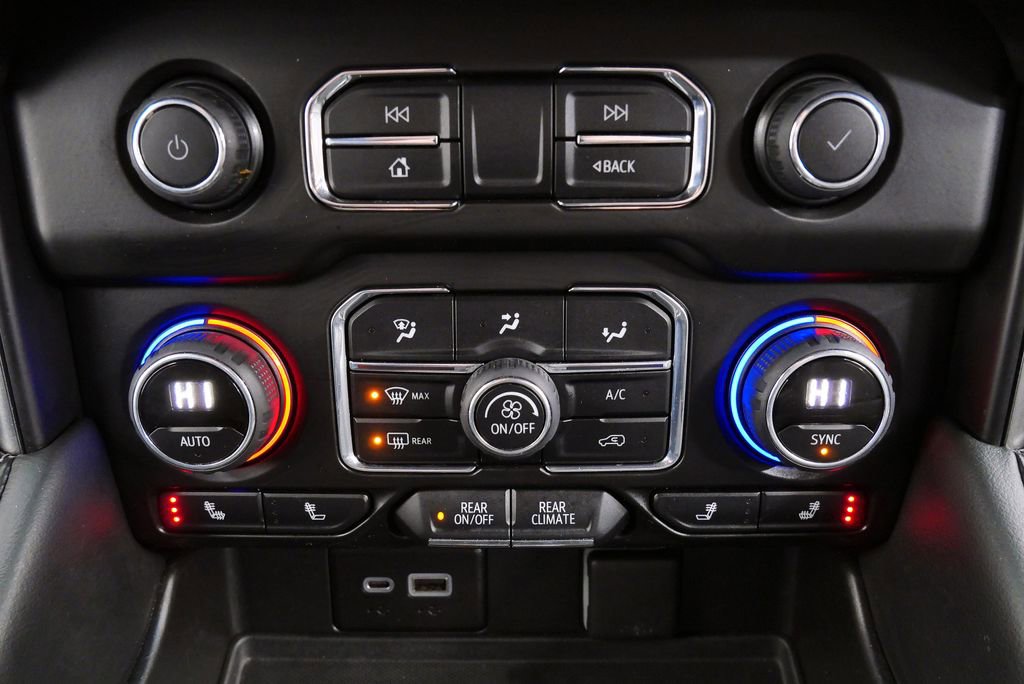 Used 2022 Chevrolet Tahoe Z71 image 30