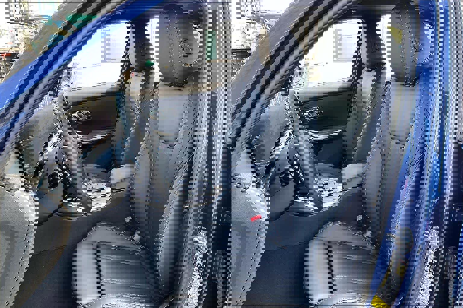 Certified 2023 BMW 330i xDrive 330i xDrive w/ Premium Package image 7