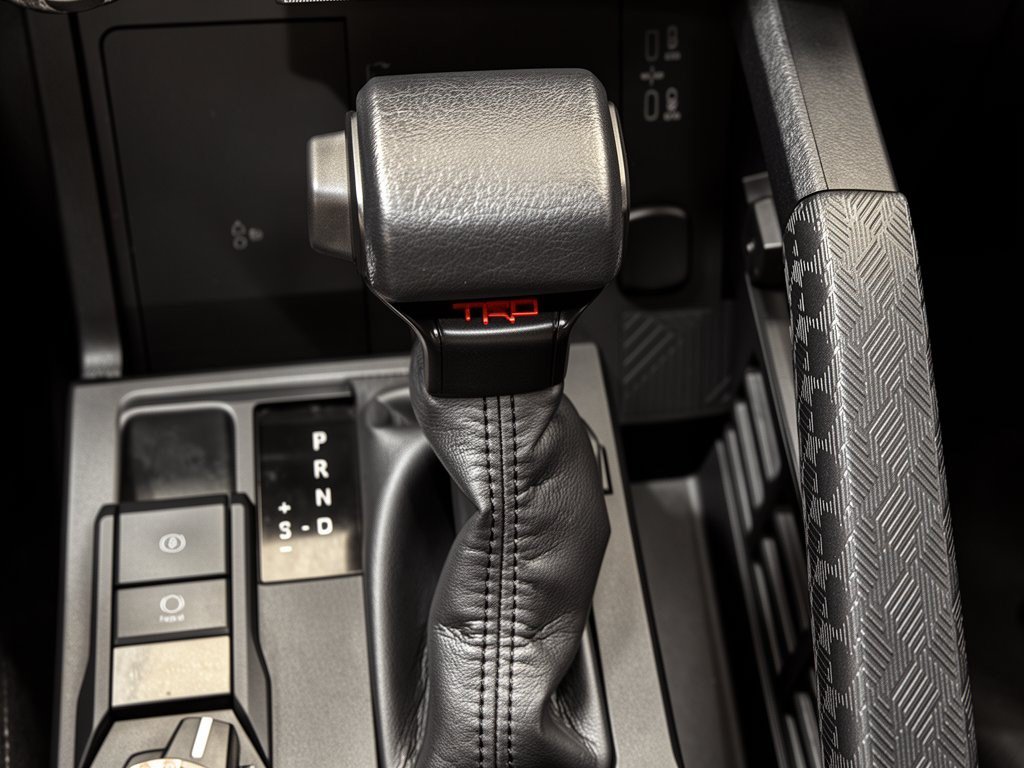 Used 2025 Toyota 4Runner TRD Sport AWD/4WD image 21