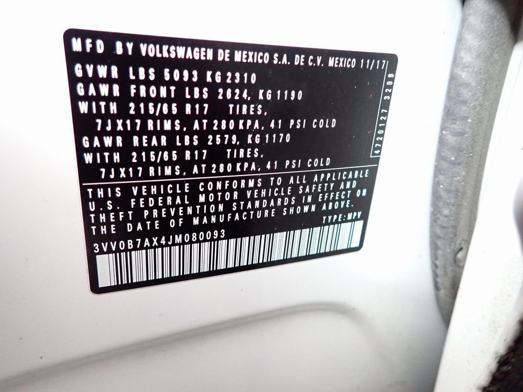 Used 2018 Volkswagen Tiguan S image 45