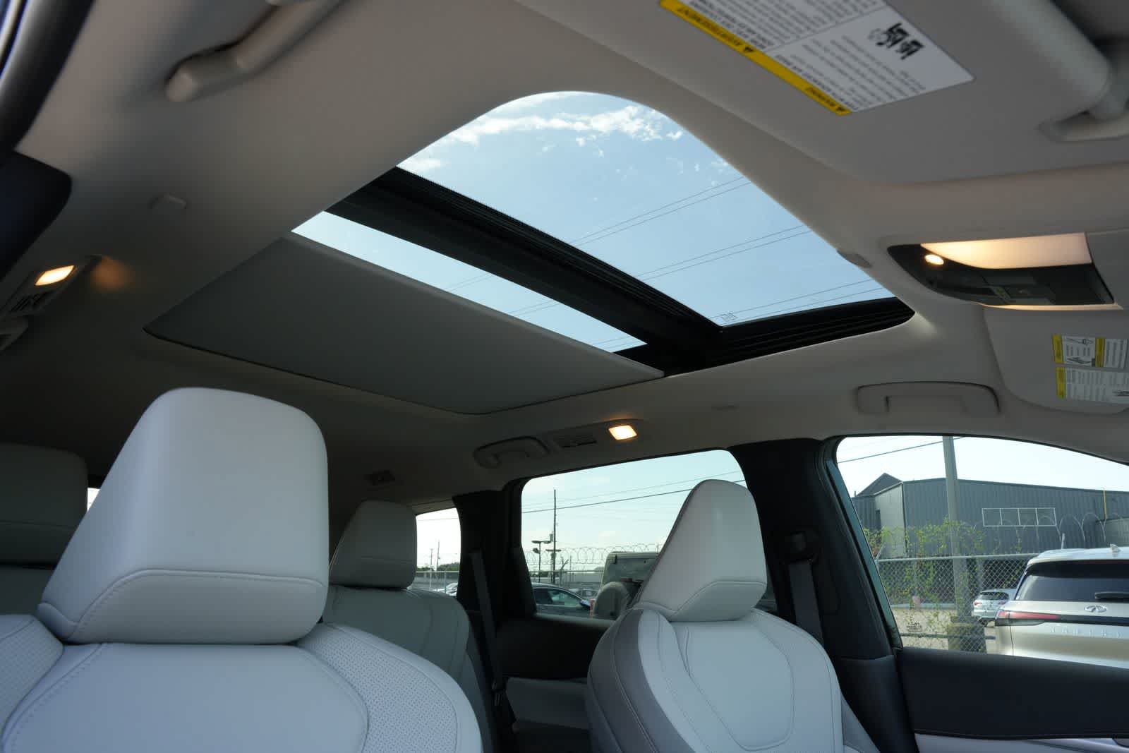 Certified 2026 INFINITI QX60 Pure w/ Cargo Package FWD image 23