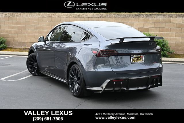 Used 2023 Tesla Model Y Performance image 4
