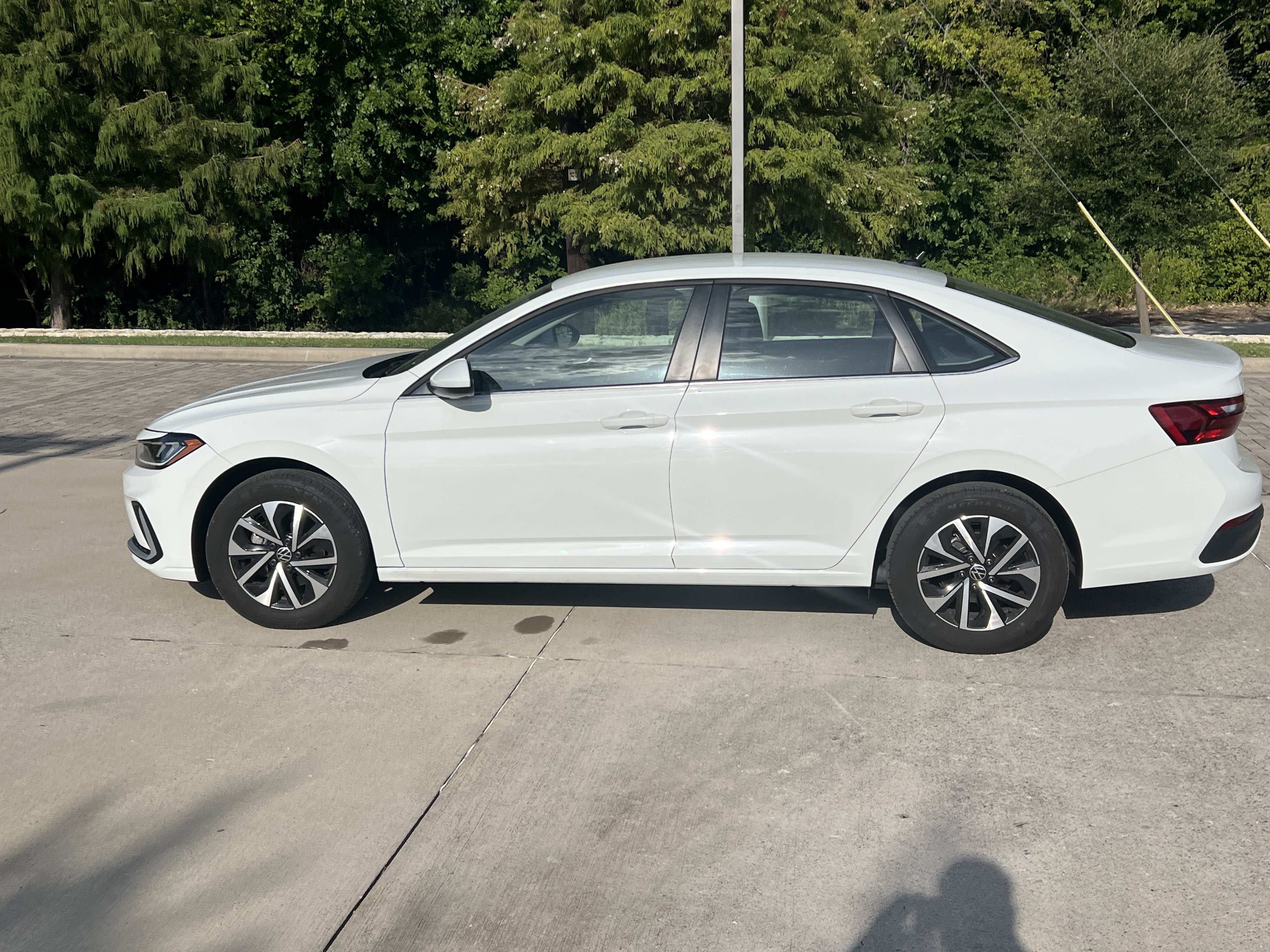 Used 2025 Volkswagen Jetta S FWD image 6