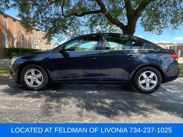 Used 2014 Chevrolet Cruze LT w/ All-Star Edition FWD image 2