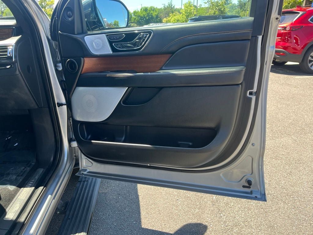 Certified 2023 Lincoln Navigator L Black Label AWD/4WD image 24