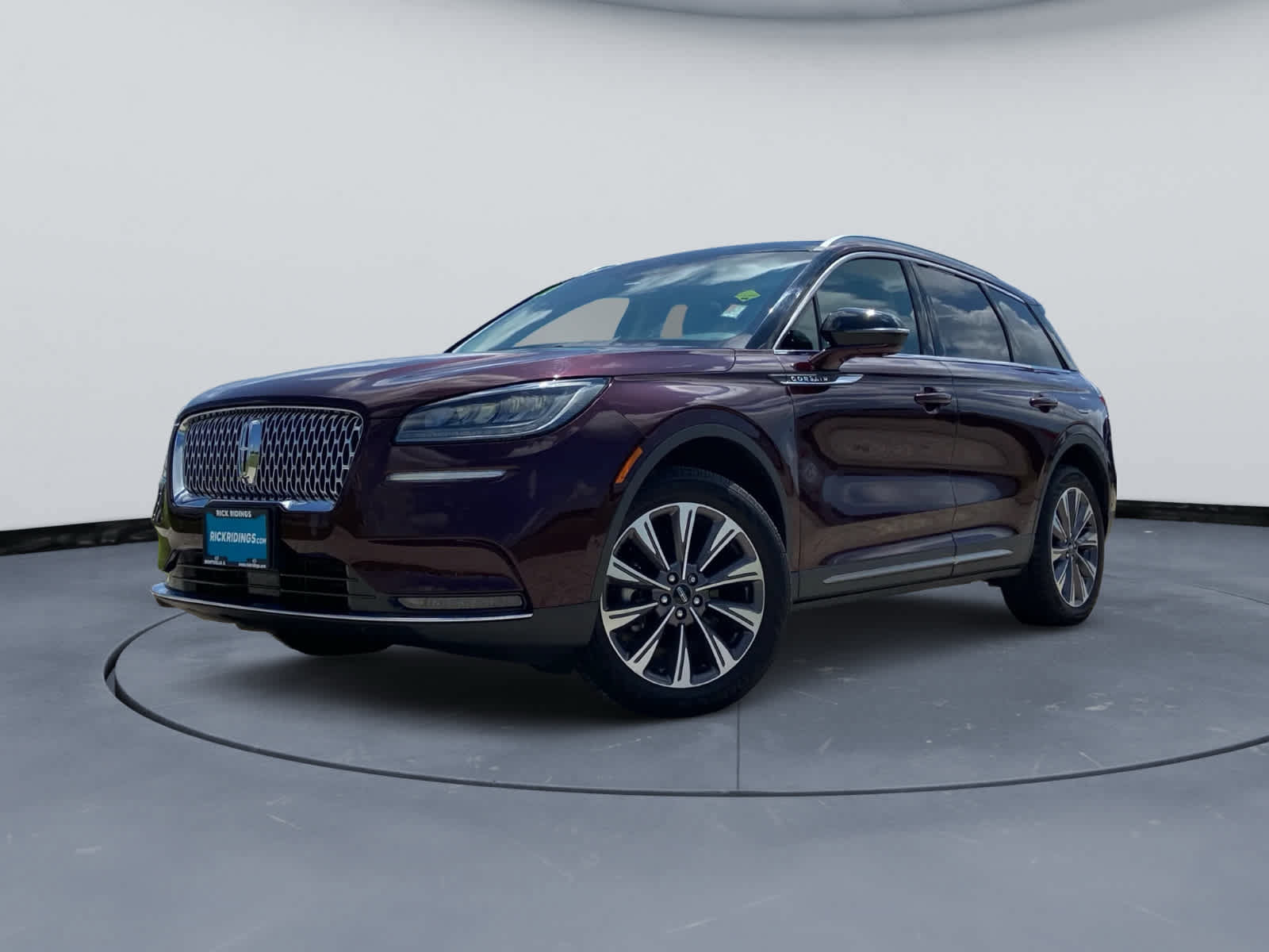 Used 2021 Lincoln Corsair Reserve w/ Equipment Group 201A AWD/4WD image 2