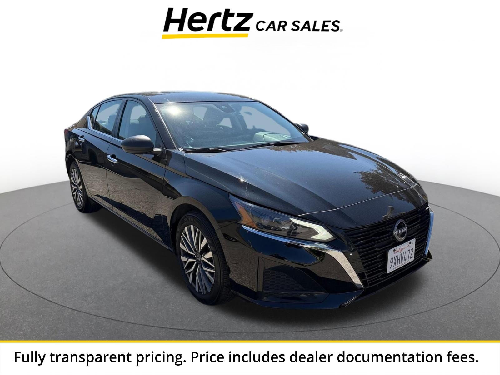Used 2025 Nissan Altima 2.5 SV FWD image 1