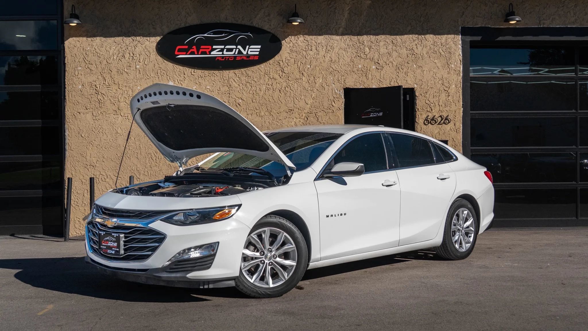 Used 2020 Chevrolet Malibu LT FWD image 12
