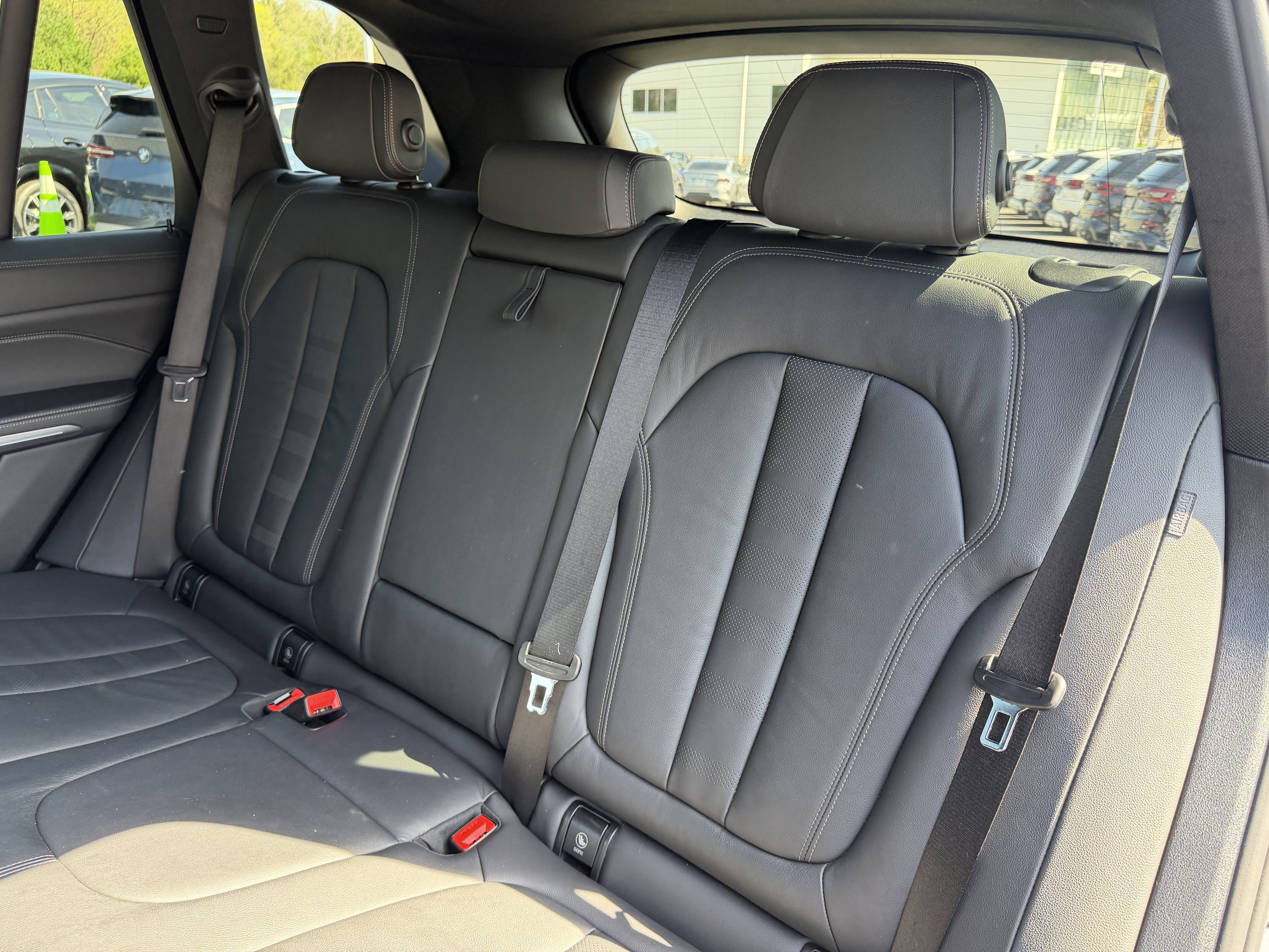 Used 2020 BMW X5 xDrive40i w/ Convenience Package image 18