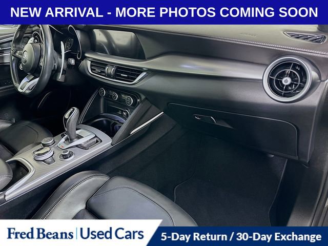 Used 2023 Alfa Romeo Stelvio Veloce image 33