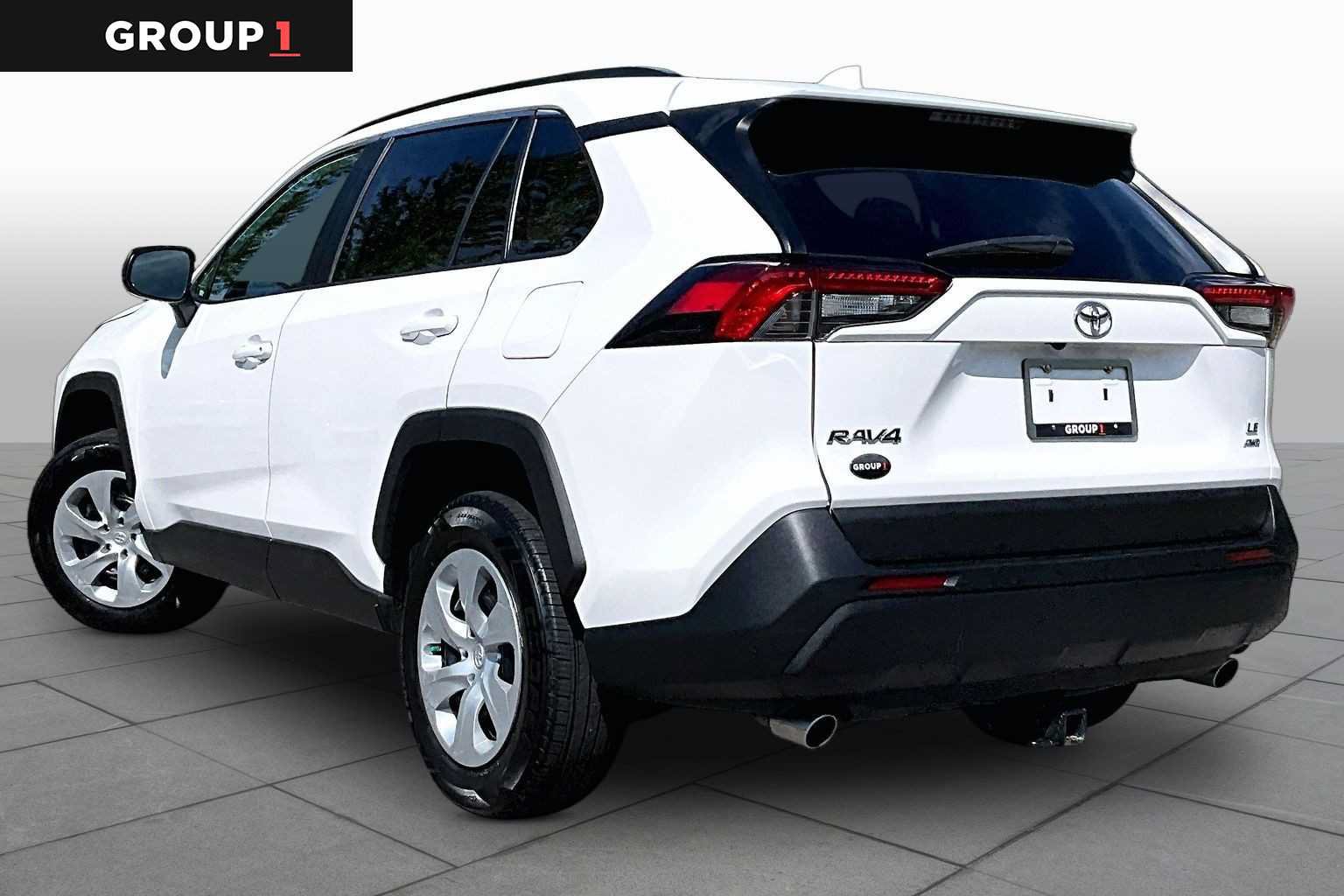 Used 2020 Toyota RAV4 LE w/ All Weather Liner Package AWD/4WD image 12