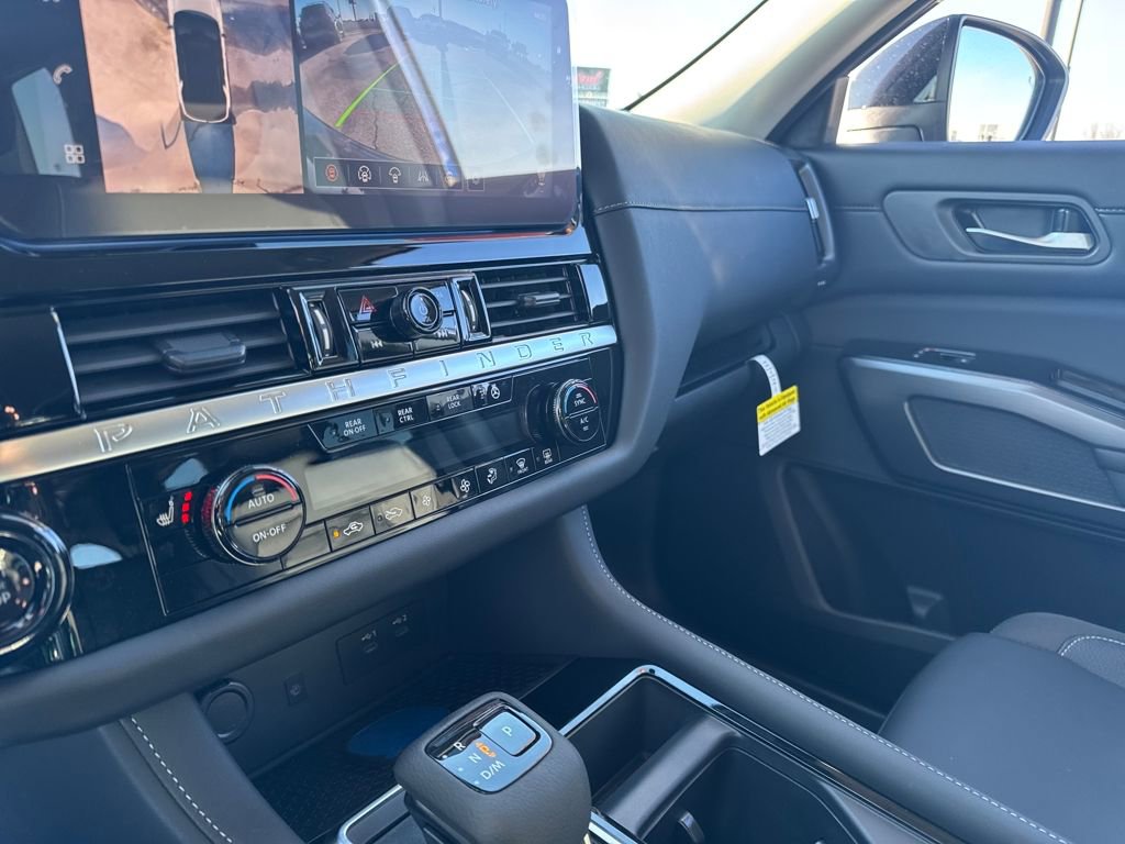 New 2026 Nissan Pathfinder SL FWD image 20