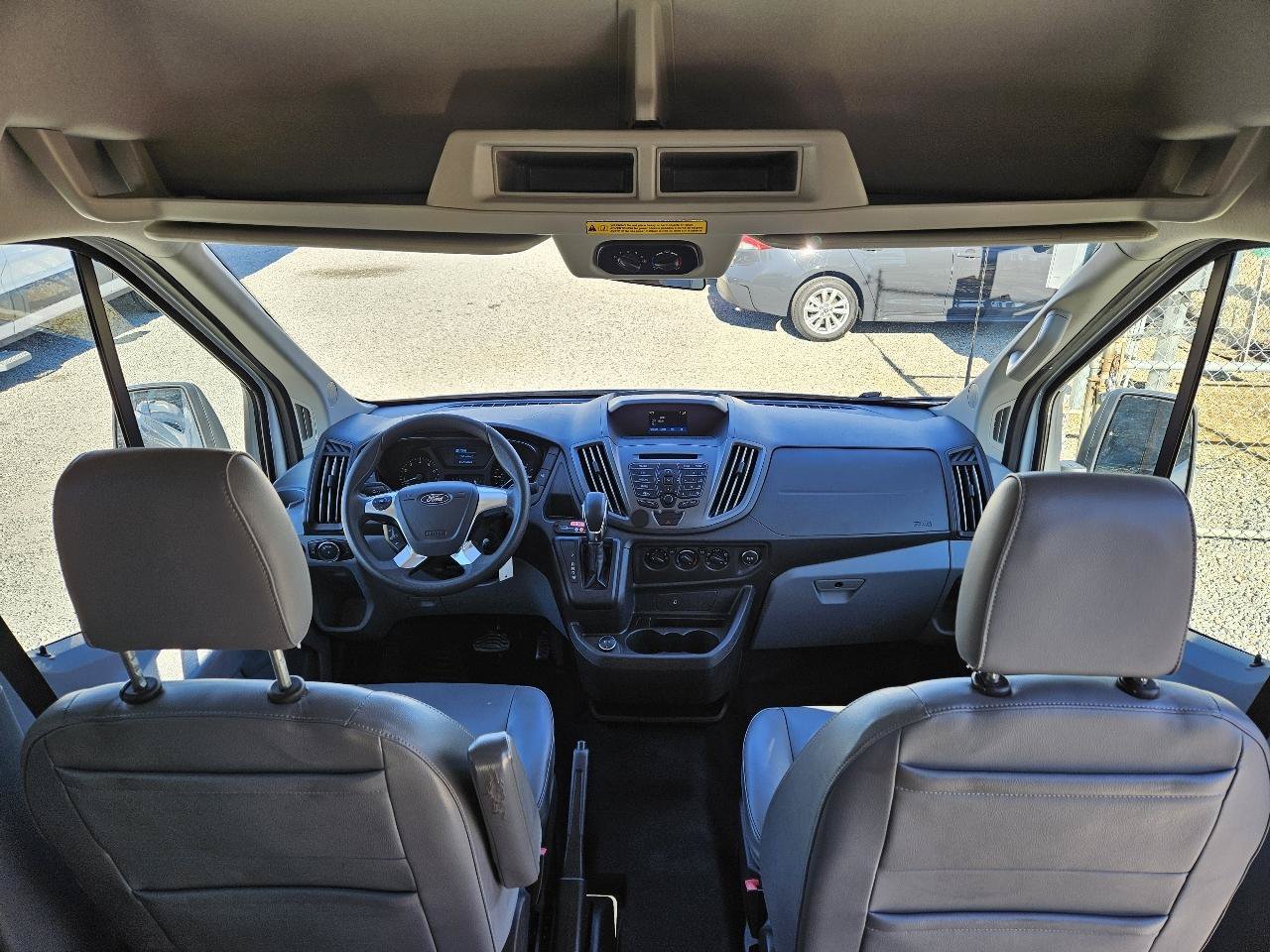 Used 2019 Ford Transit 350 XL RWD image 21