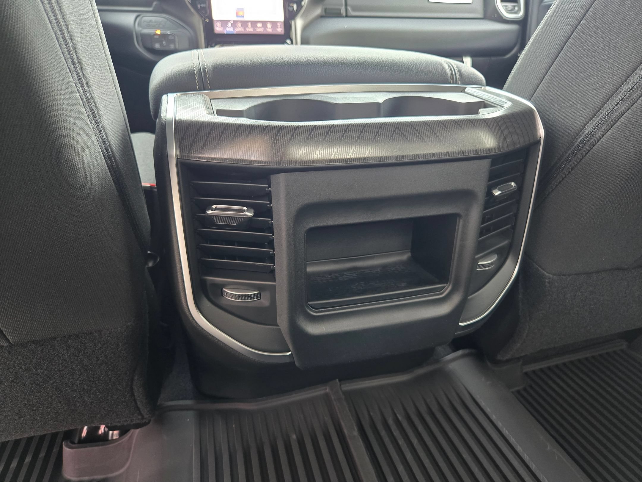 New 2026 RAM 2500 Big Horn AWD/4WD image 33