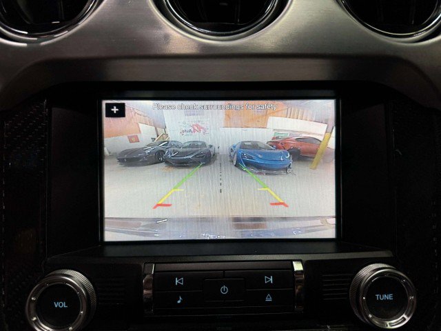 Used 2016 Ford Mustang Premium image 33