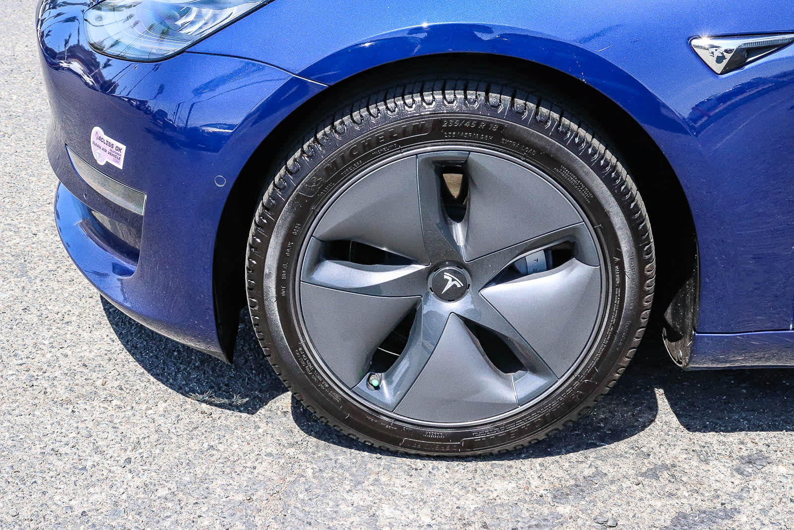 Used 2018 Tesla Model 3 RWD image 14