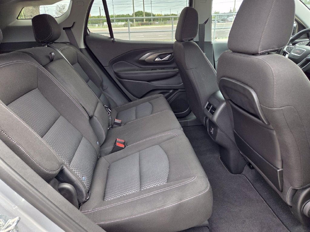 Used 2023 GMC Terrain SLE w/ Elevation Edition FWD image 14