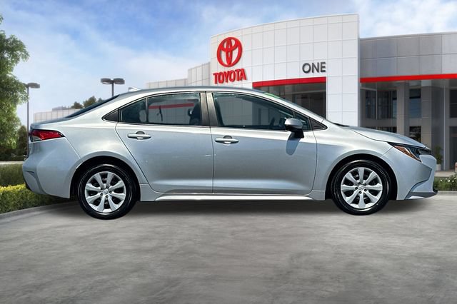 Certified 2024 Toyota Corolla LE FWD image 3
