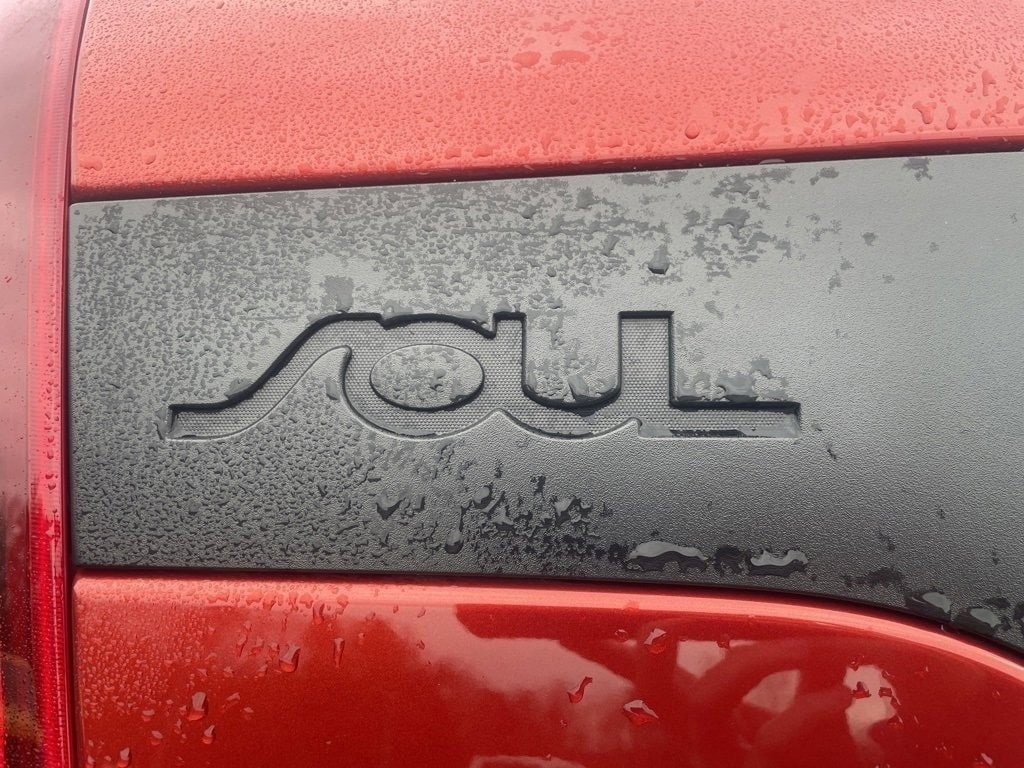 Used 2020 Kia Soul LX image 7