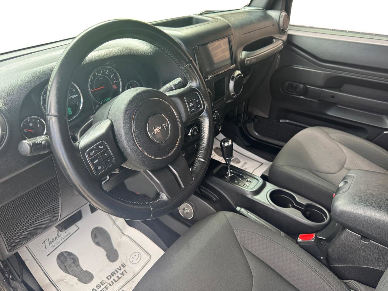 Used 2016 Jeep Wrangler Unlimited Sport w/ Connectivity Group AWD/4WD image 3