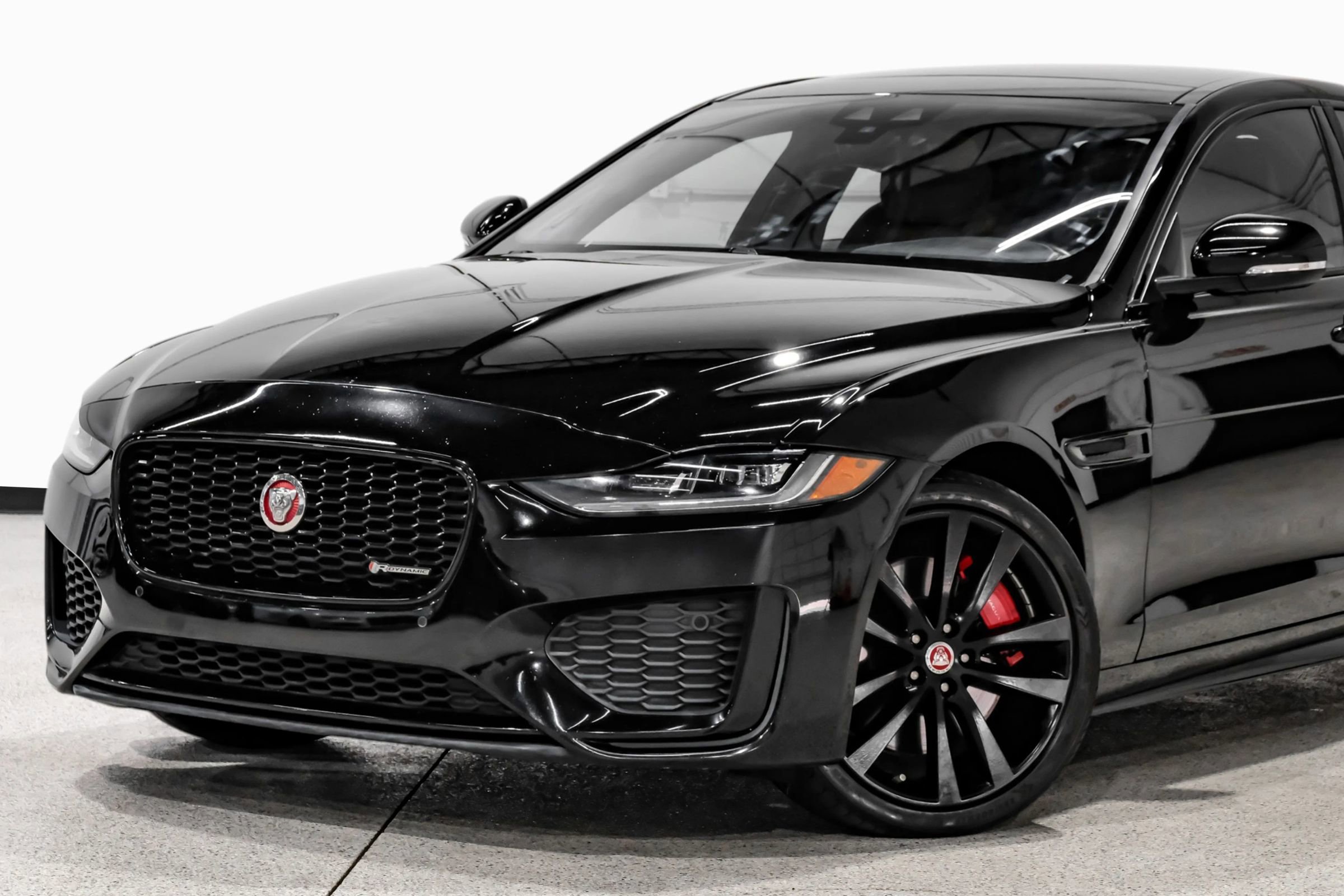 Used 2020 Jaguar XE R-Dynamic S AWD/4WD image 10