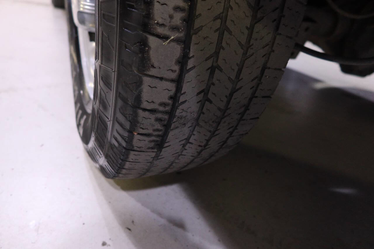 Used 2015 Chevrolet Express 3500 LT w/ LT Preferred Equipment Group image 26