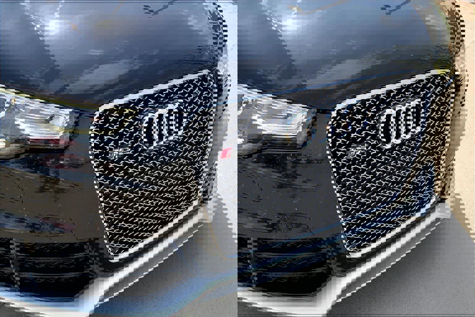 Used 2013 Audi RS 5 Coupe w/ Audi MMI Navigation Plus Pkg image 28