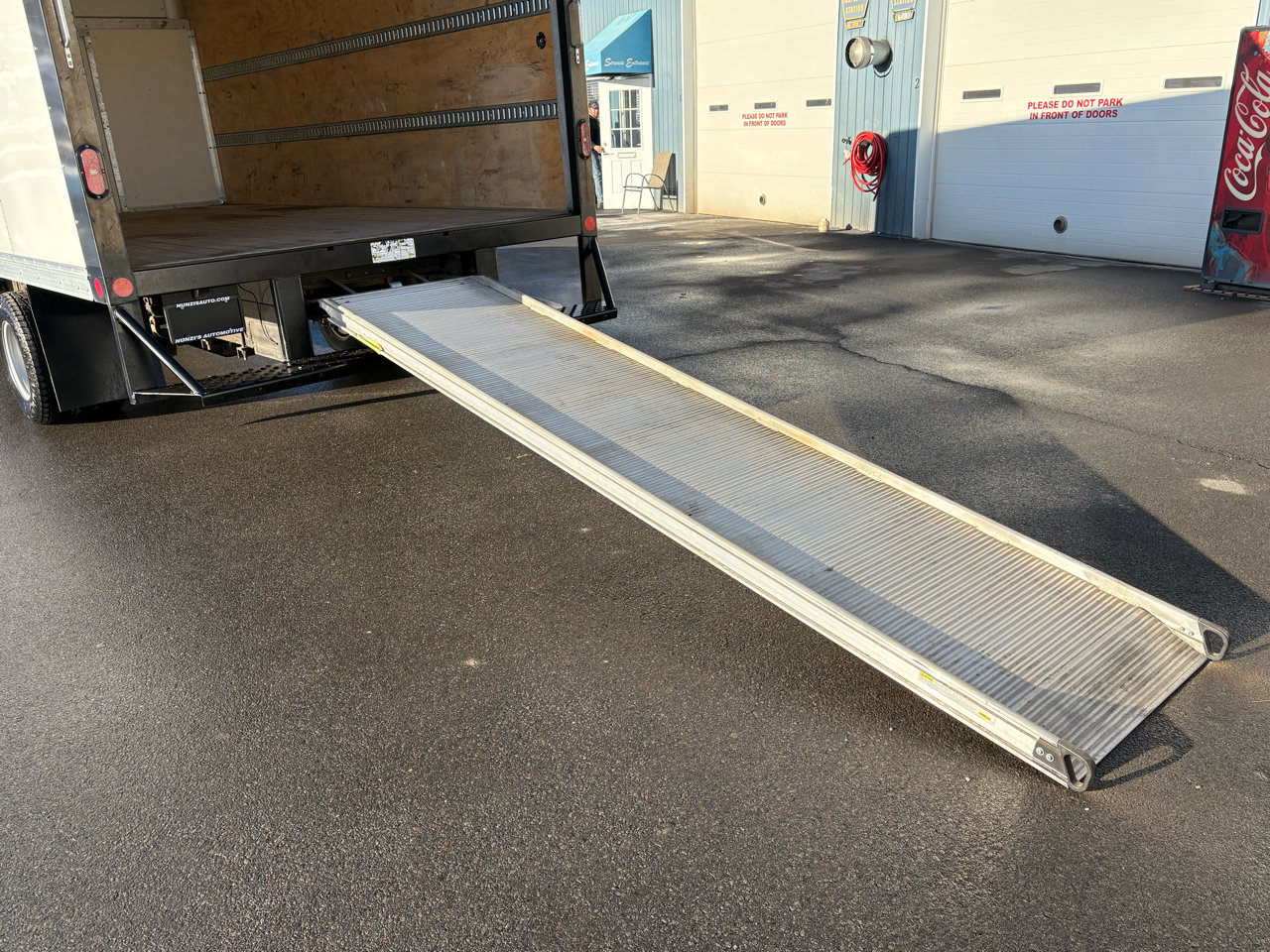 Used 2023 GMC Savana 3500 Extended w/ Power Convenience Package image 34