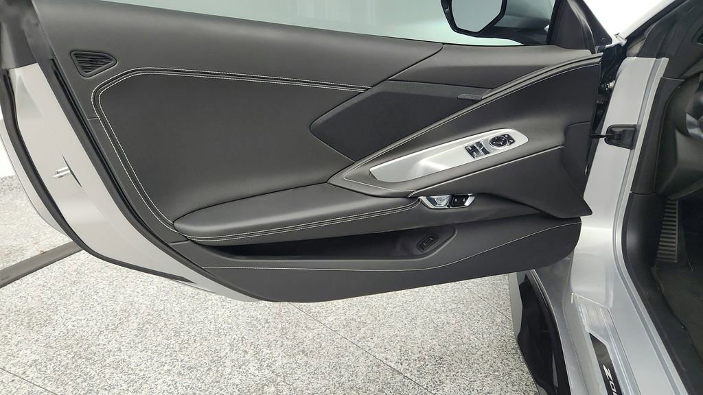 Used 2026 Chevrolet Corvette Z06 image 23