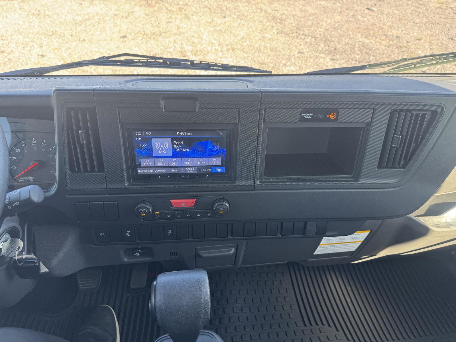 Used 2025 Chevrolet Low Cab Forward 5500 XD RWD image 15