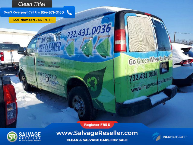 Used 2011 Chevrolet Express 2500 RWD image 3