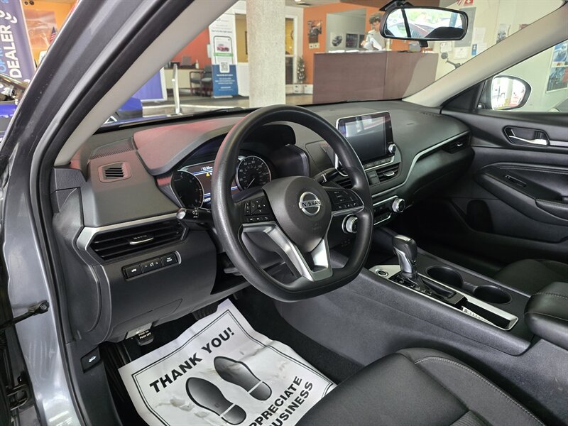 Used 2020 Nissan Altima 2.5 S FWD image 8