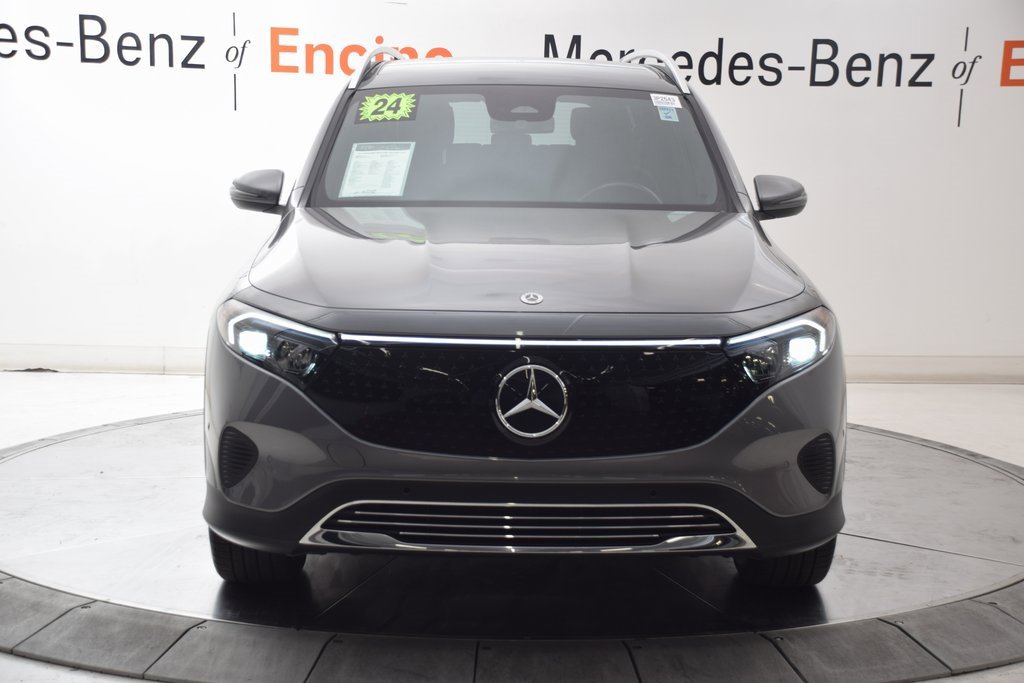 Used 2024 Mercedes-Benz EQB 300 4MATIC image 9