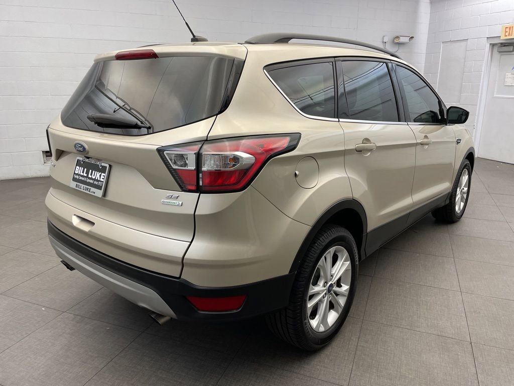 Used 2018 Ford Escape SE image 5