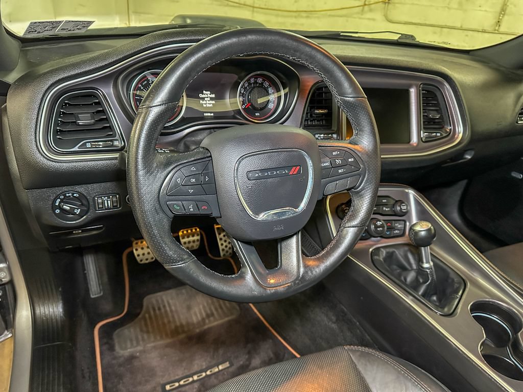 Used 2016 Dodge Challenger R/T Scat Pack RWD image 21