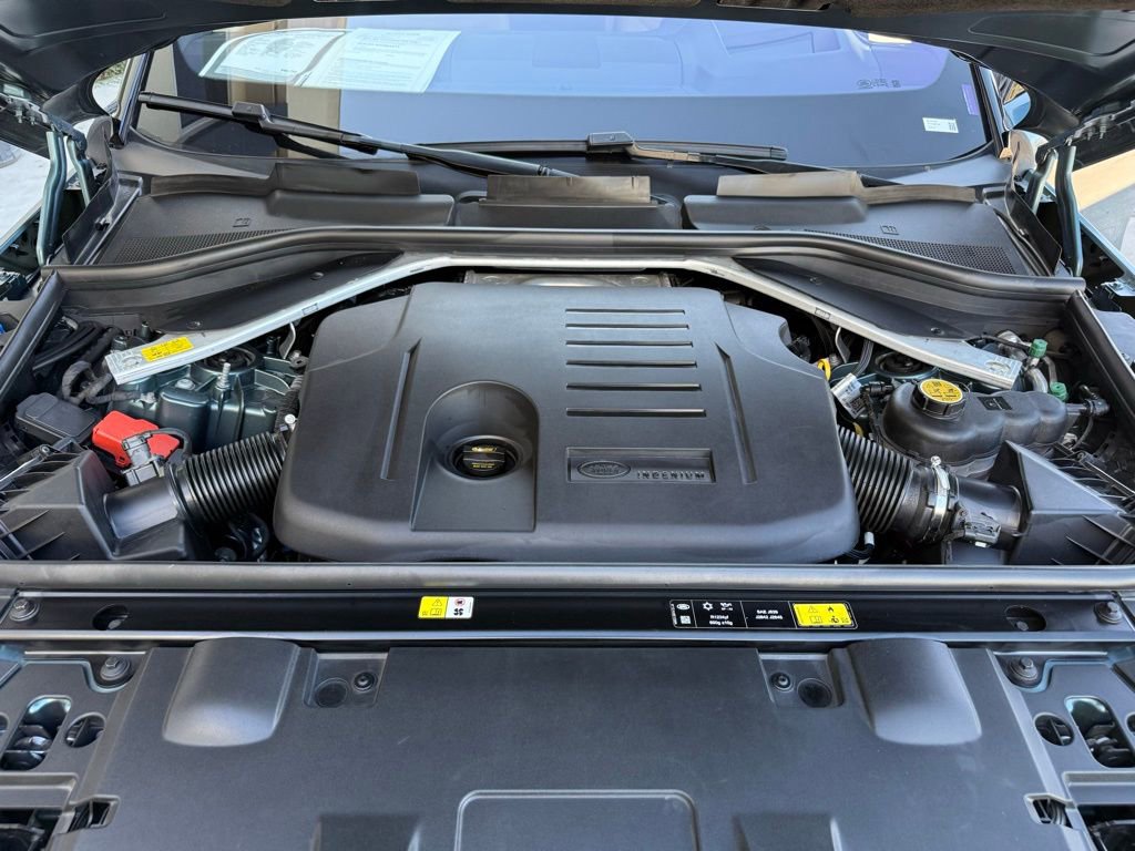 Used 2023 Land Rover Range Rover Sport SE image 17