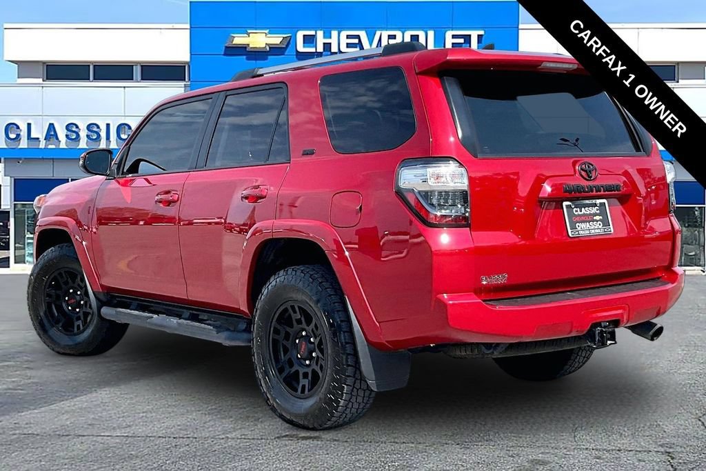 Used 2024 Toyota 4Runner SR5 Premium w/ Moonroof Package AWD/4WD image 3
