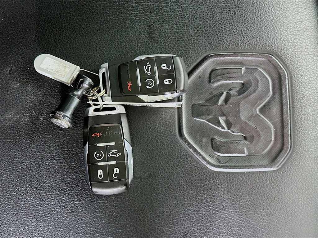 Used 2024 RAM 3500 Laramie w/ Night Edition image 35