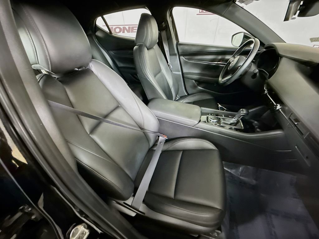 Used 2020 MAZDA MAZDA3 AWD Hatchback w/ Preferred Pkg image 31