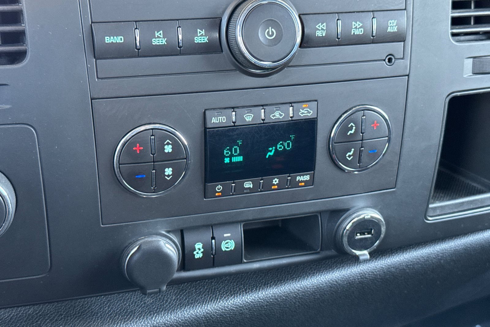 Used 2013 GMC Sierra 3500 SLE image 19