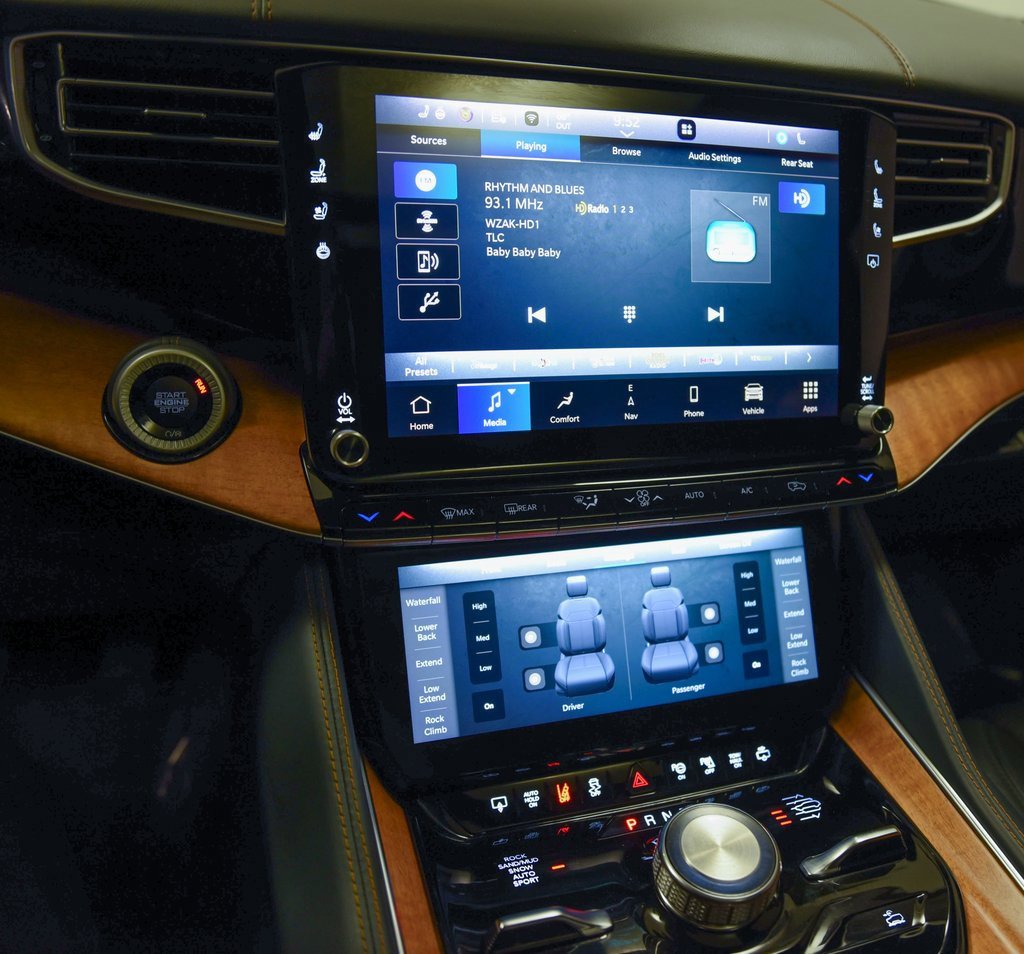 Used 2022 Jeep Grand Wagoneer Series II w/ Premium Group II image 19