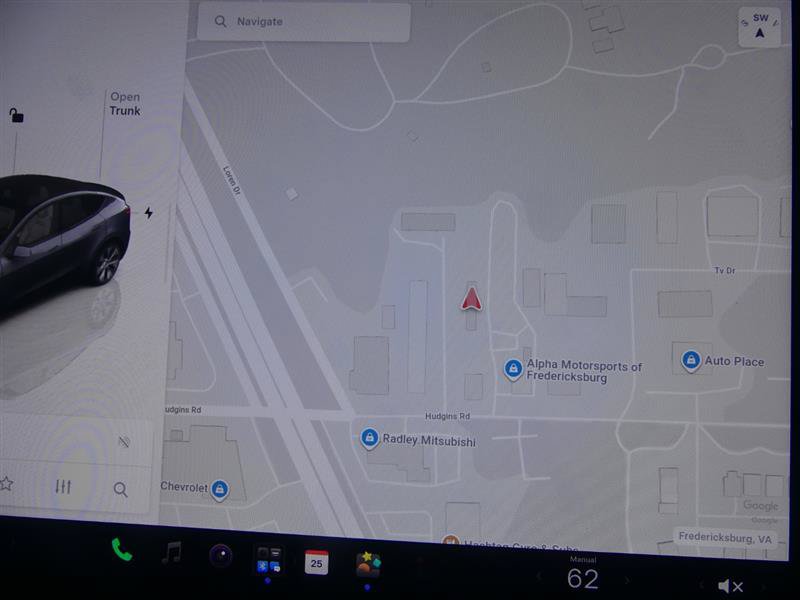 Used 2022 Tesla Model Y Long Range AWD/4WD image 11